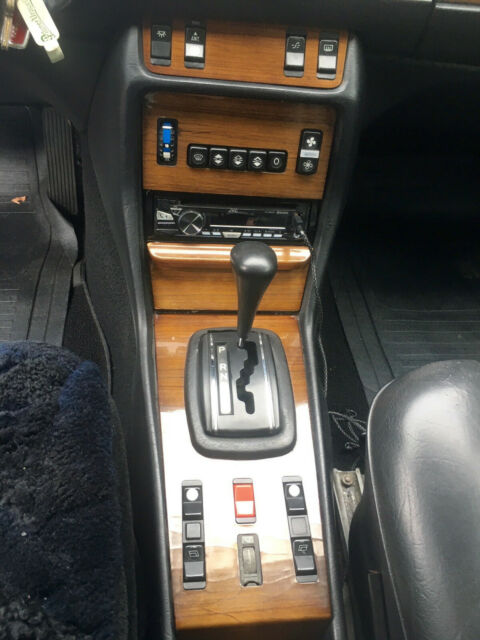 1982 Mercedes-Benz 300-Series - photo 10