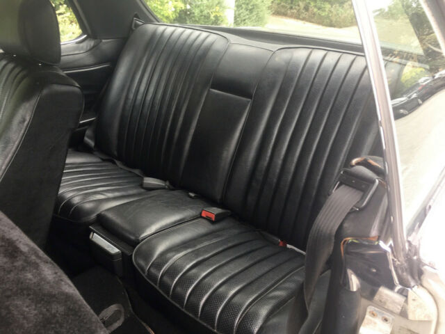 1982 Mercedes-Benz 300-Series - photo 13