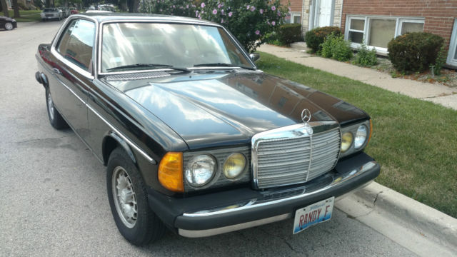 1982 Mercedes-Benz 300-Series - photo 3