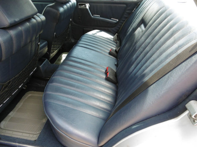 1982 Mercedes-Benz 300-Series - photo 10