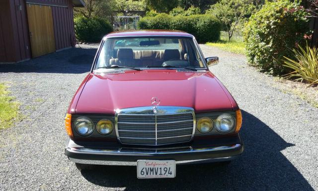 1982 Mercedes-Benz 300-Series - photo 3