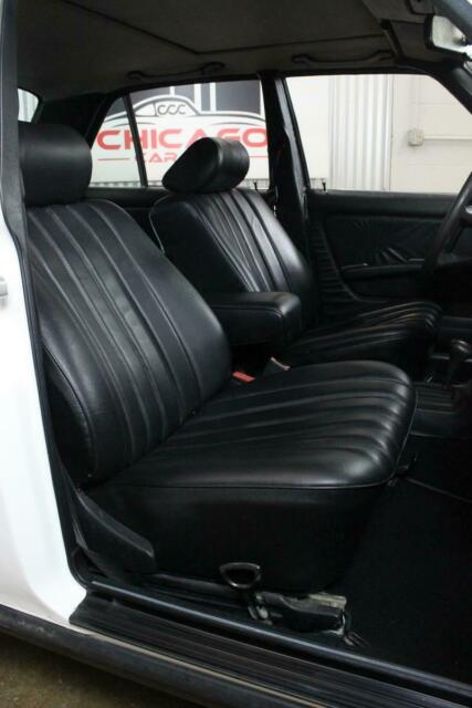 1982 Mercedes-Benz 300D Turbo 300D Turbo - photo 6