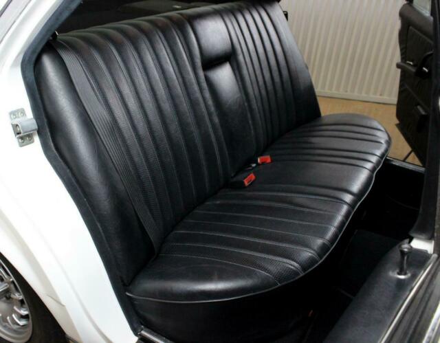 1982 Mercedes-Benz 300D Turbo 300D Turbo - photo 7