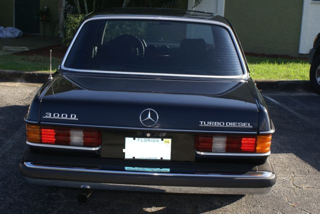 1982 Mercedes-Benz 300-Series 300d Turbo - photo 4