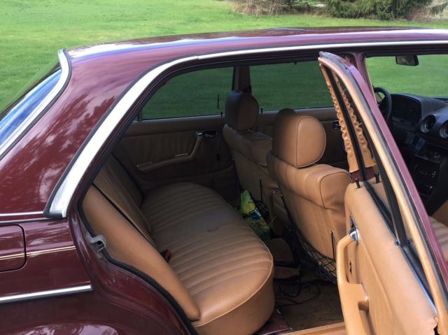 1982 Mercedes-Benz 300-Series 300D TURBODIESEL - photo 9