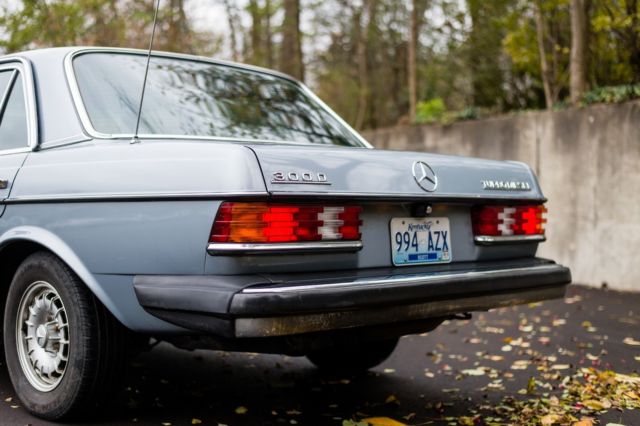 1982 Mercedes-Benz 300-Series turbodiesel - photo 6