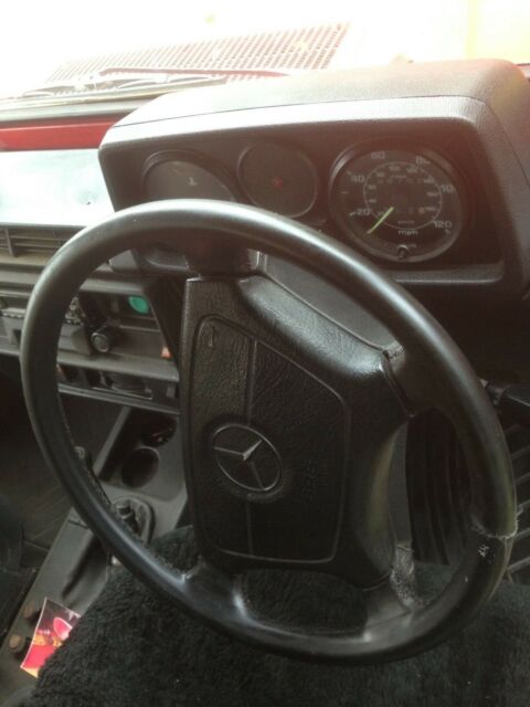 1982 Mercedes-Benz G-Class 300GD Geländewagen - photo 6