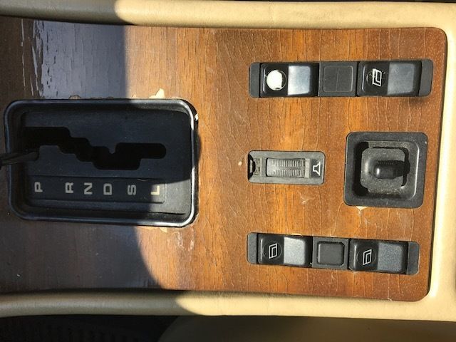 1982 Mercedes-Benz 300-Series tan - photo 11