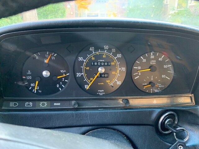 1982 Mercedes-Benz 300-Series - photo 13