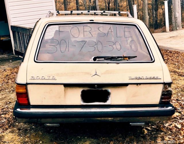1982 Mercedes-Benz 300-Series Station Wagon - photo 3