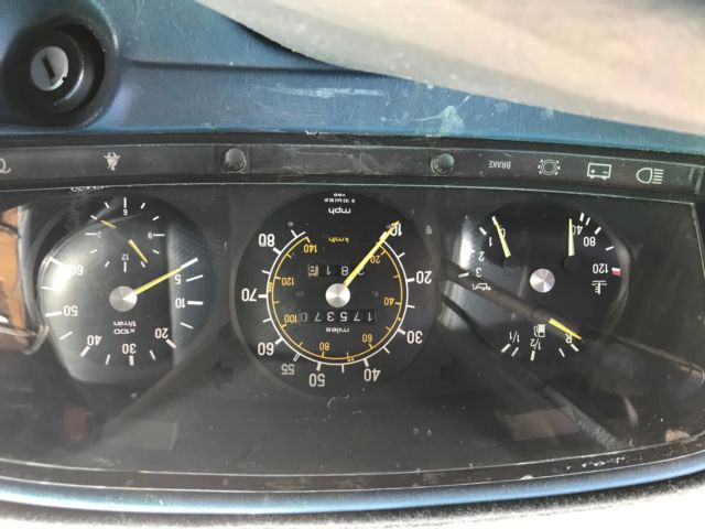 1982 Mercedes-Benz 300-Series - photo 8