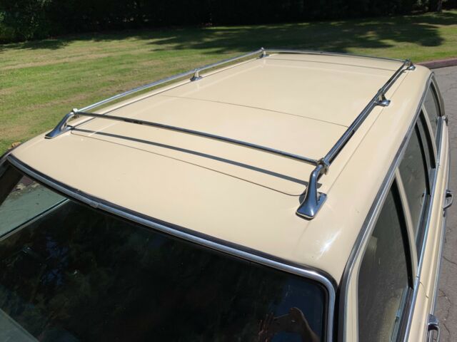1982 Mercedes-Benz 300-Series Wagon - photo 12