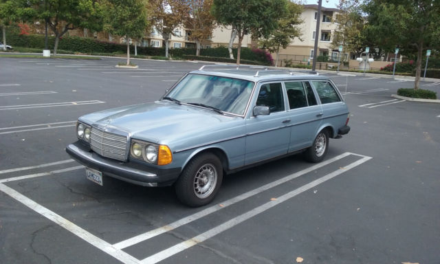 1982 Mercedes-Benz 300-Series - photo 6