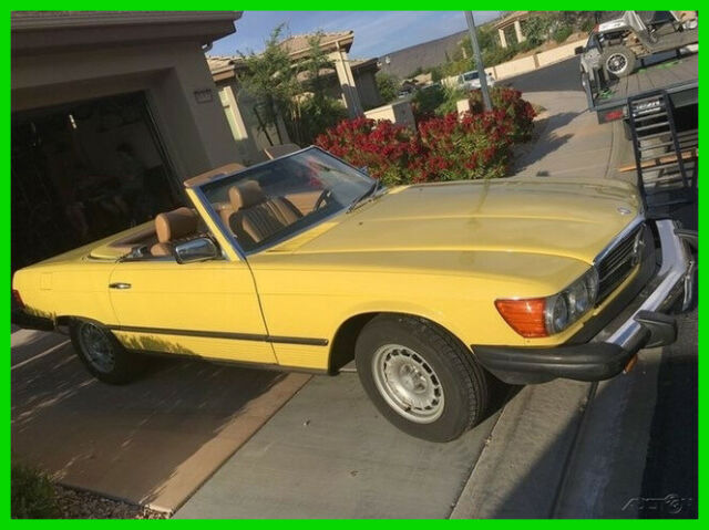 1982 Mercedes-Benz 380 2 Dr Convertible 3.8L V8 16V Automatic RWD 71,220 Miles 1982 Mercedes-Benz 300-Series 2 Dr Convertible