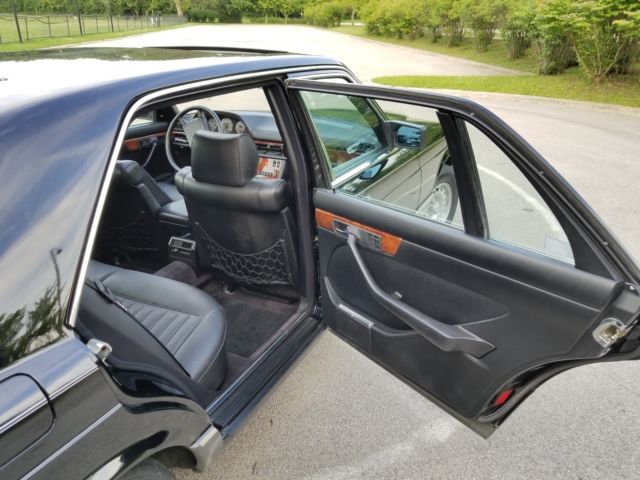 1982 Mercedes-Benz 300-Series SEL - photo 10