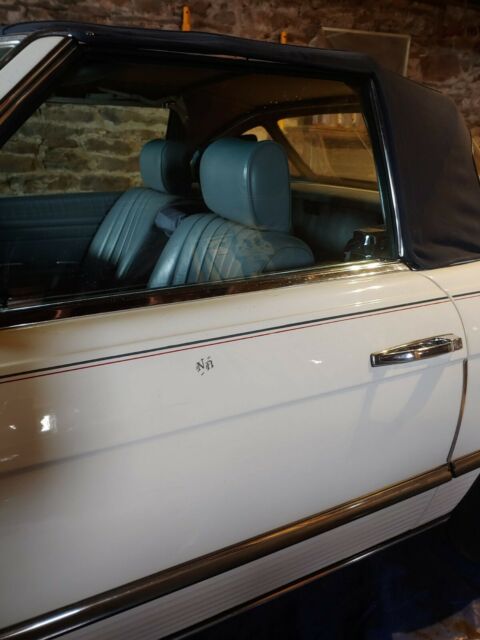 1982 Mercedes-Benz 300-Series - photo 9