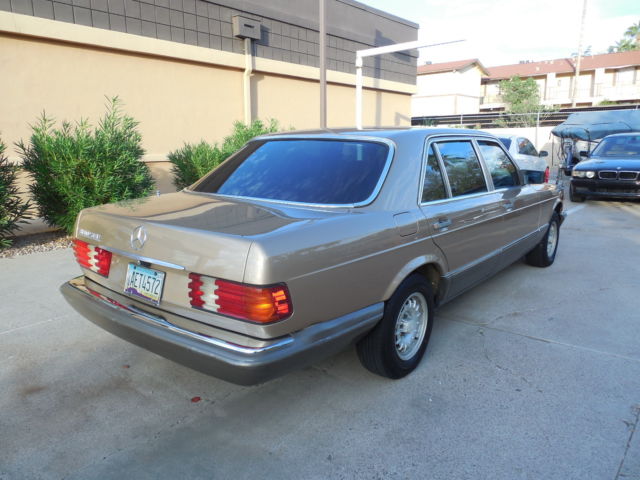 1982 Mercedes-Benz 300-Series 380SEL - photo 4