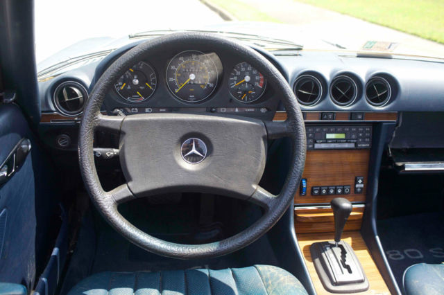 1982 Mercedes-Benz SL-Class - photo 10