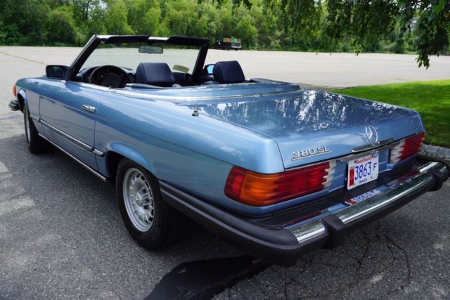 1982 Mercedes-Benz 300-Series Base Convertible 2-Door - photo 5