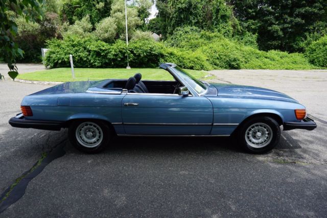 1982 Mercedes-Benz 300-Series Base Convertible 2-Door - photo 8