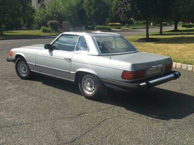 1982 Mercedes-Benz 300-Series - photo 11