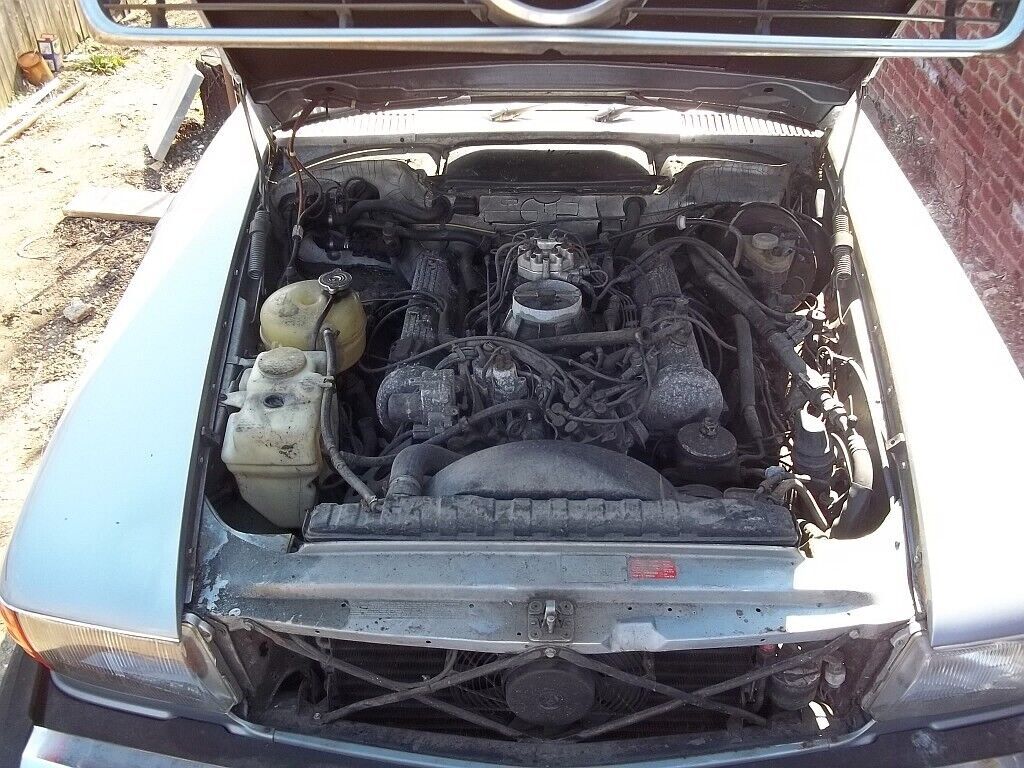 1982 Mercedes-Benz SL-Class 380SL - photo 12