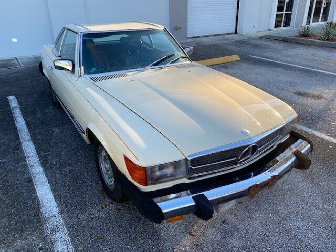 1982 Mercedes Benz 380SL R107 1982 Mercedes-Benz SL-Class