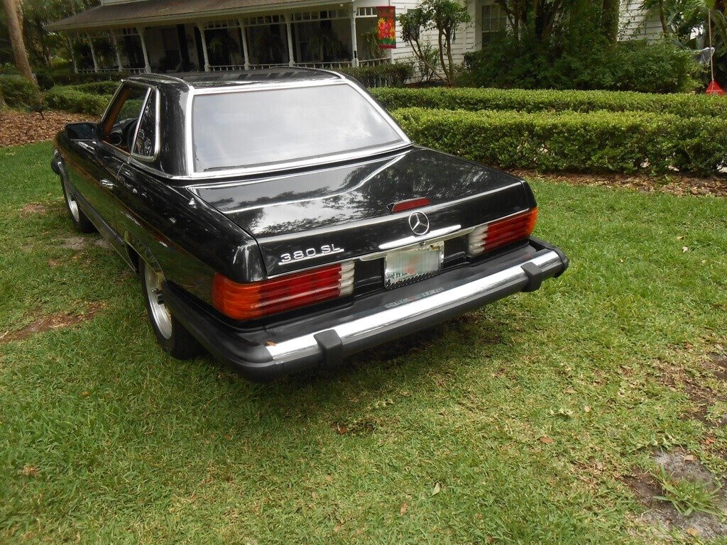 1982 Mercedes-Benz 300-Series 380 SL 2dr Convertible - photo 5