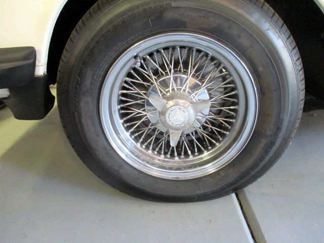 1982 Mercedes-Benz 500-Series 500 SL - photo 13