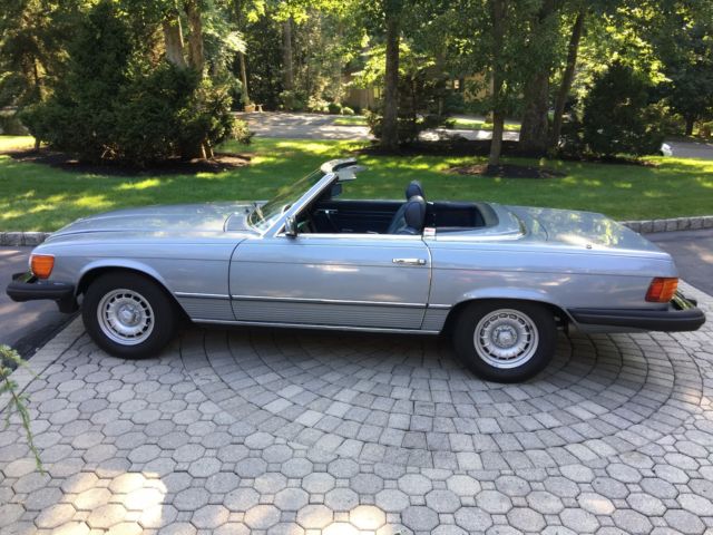 1982 Mercedes-Benz SL-Class Base Convertible 2-Door - photo 8