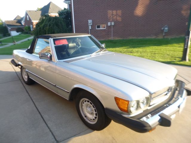 1982 Mercedes Benz SL380 1982 Mercedes-Benz 300-Series