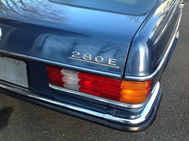 1980 Mercedes-Benz 200-Series - photo 5