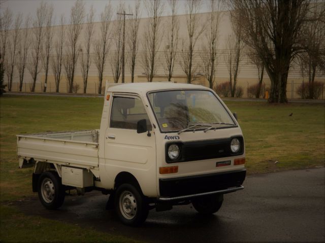 1980 Mitsubishi Minicab - photo 2