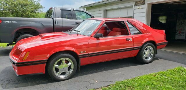 1982 Ford Mustang - photo 2
