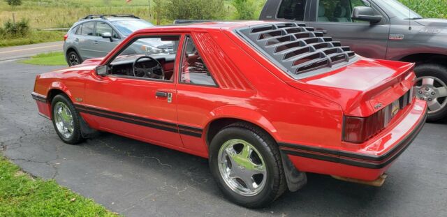 1982 Ford Mustang - photo 3