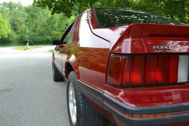 1982 Ford Mustang GT - photo 9