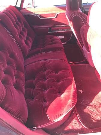 1982 Chrysler New Yorker - photo 2