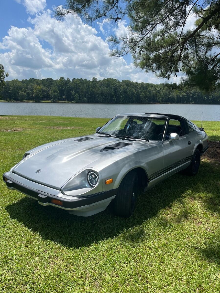 1982 Nissan 280ZX - photo 2