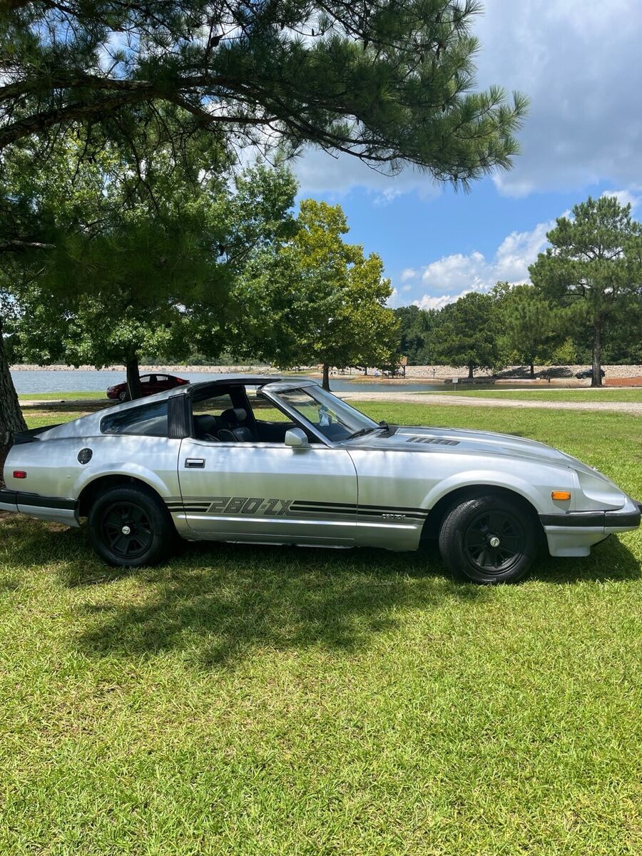 1982 Nissan 280ZX - photo 5
