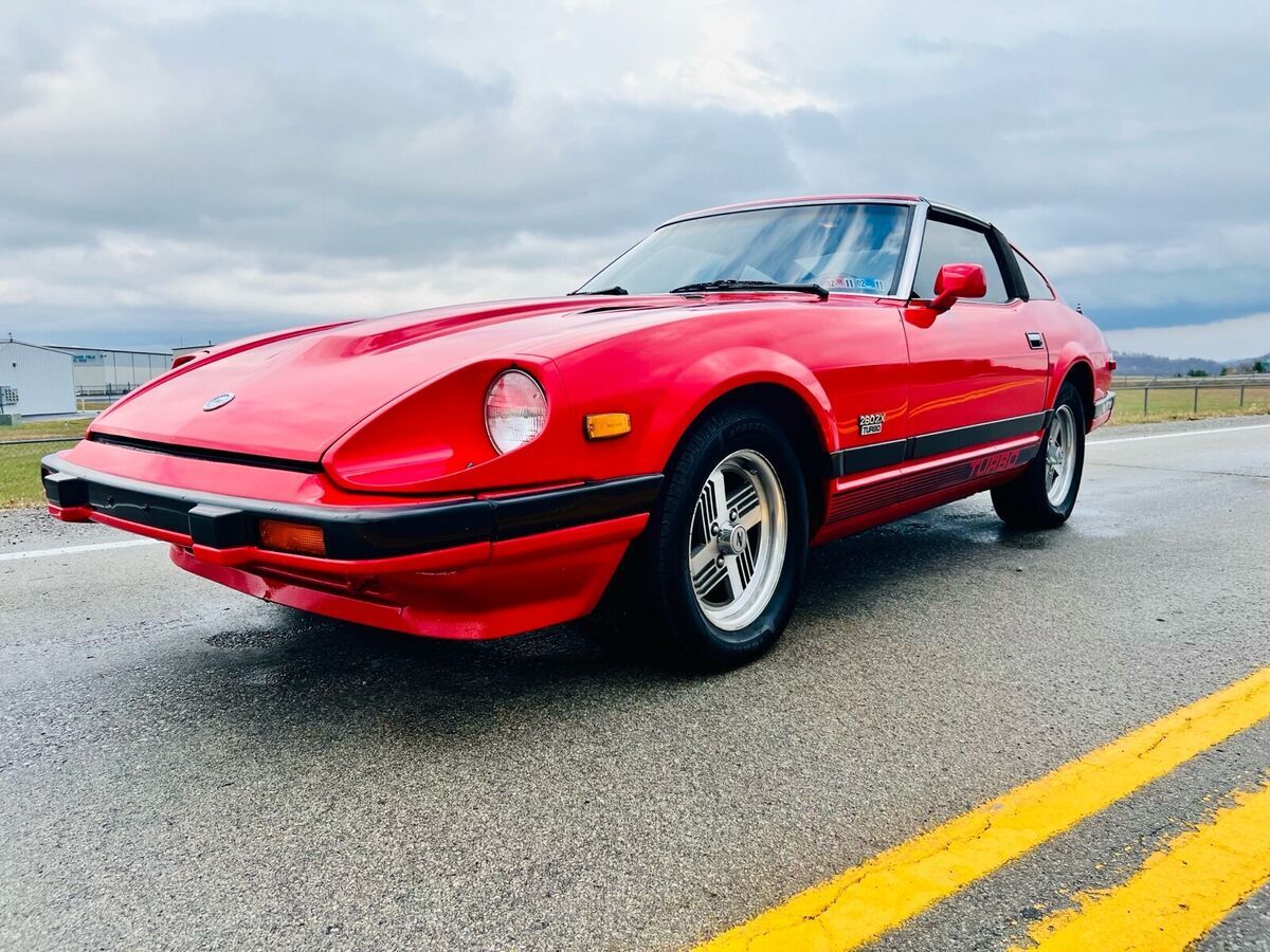 1982 Nissan 280ZX Coupe Red RWD Manual 1982 Nissan 280ZX