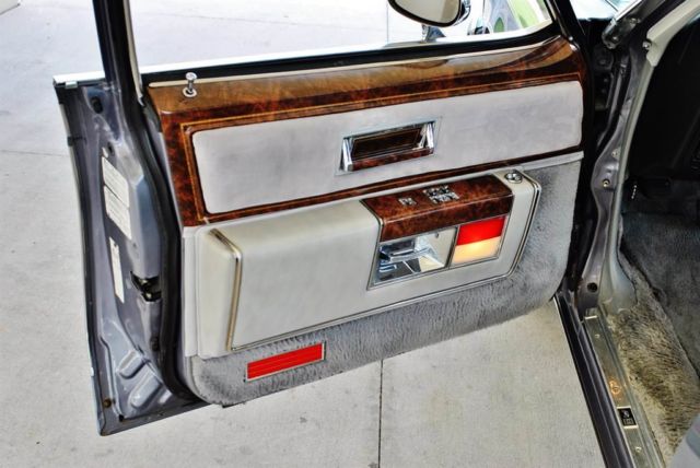 1982 Oldsmobile Ninety-Eight Regency Brougham - photo 9