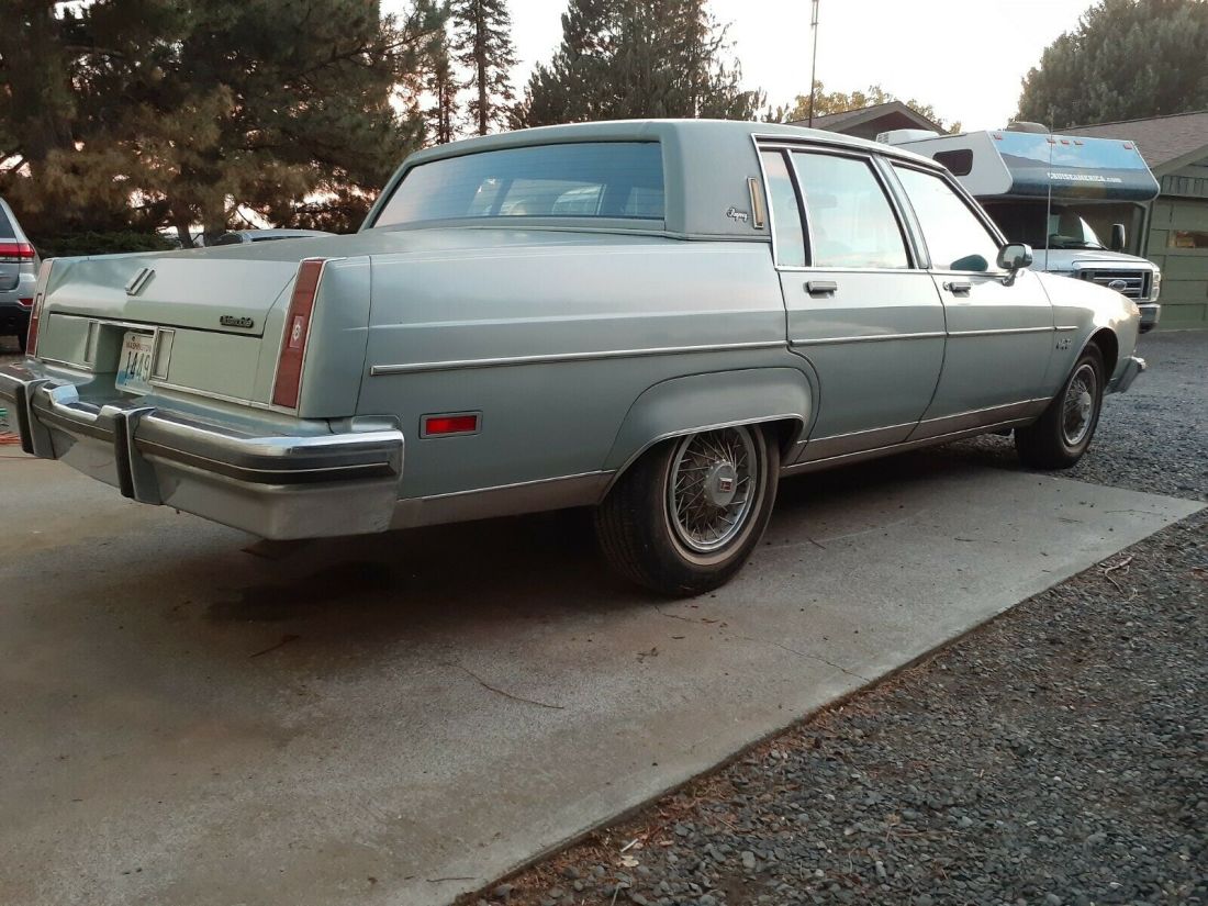 1982 Oldsmobile Ninety-Eight - photo 10