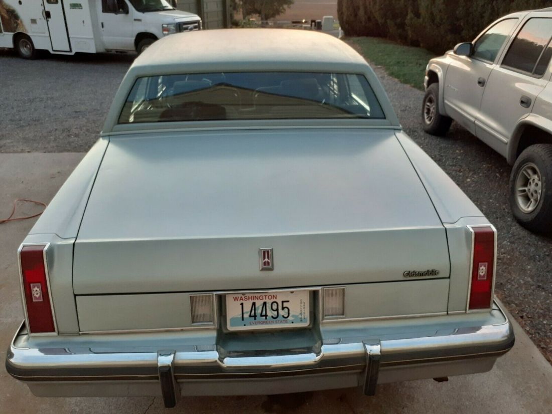 1982 Oldsmobile Ninety-Eight - photo 9