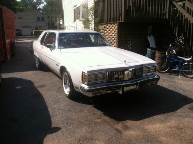 1982 Oldsmobile Ninety-Eight - photo 3