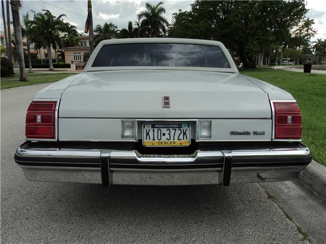 1982 Oldsmobile Eighty-Eight COUPE DIESEL ONLY 44K TRUE MILES ROYALE BROUGHAM - photo 6