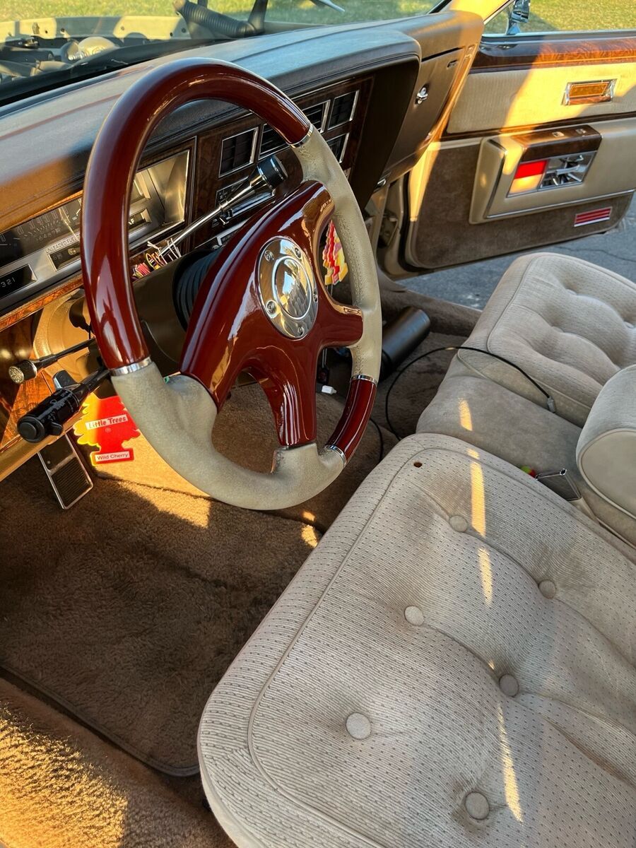 1982 Oldsmobile Eighty-Eight REGENCY - photo 10