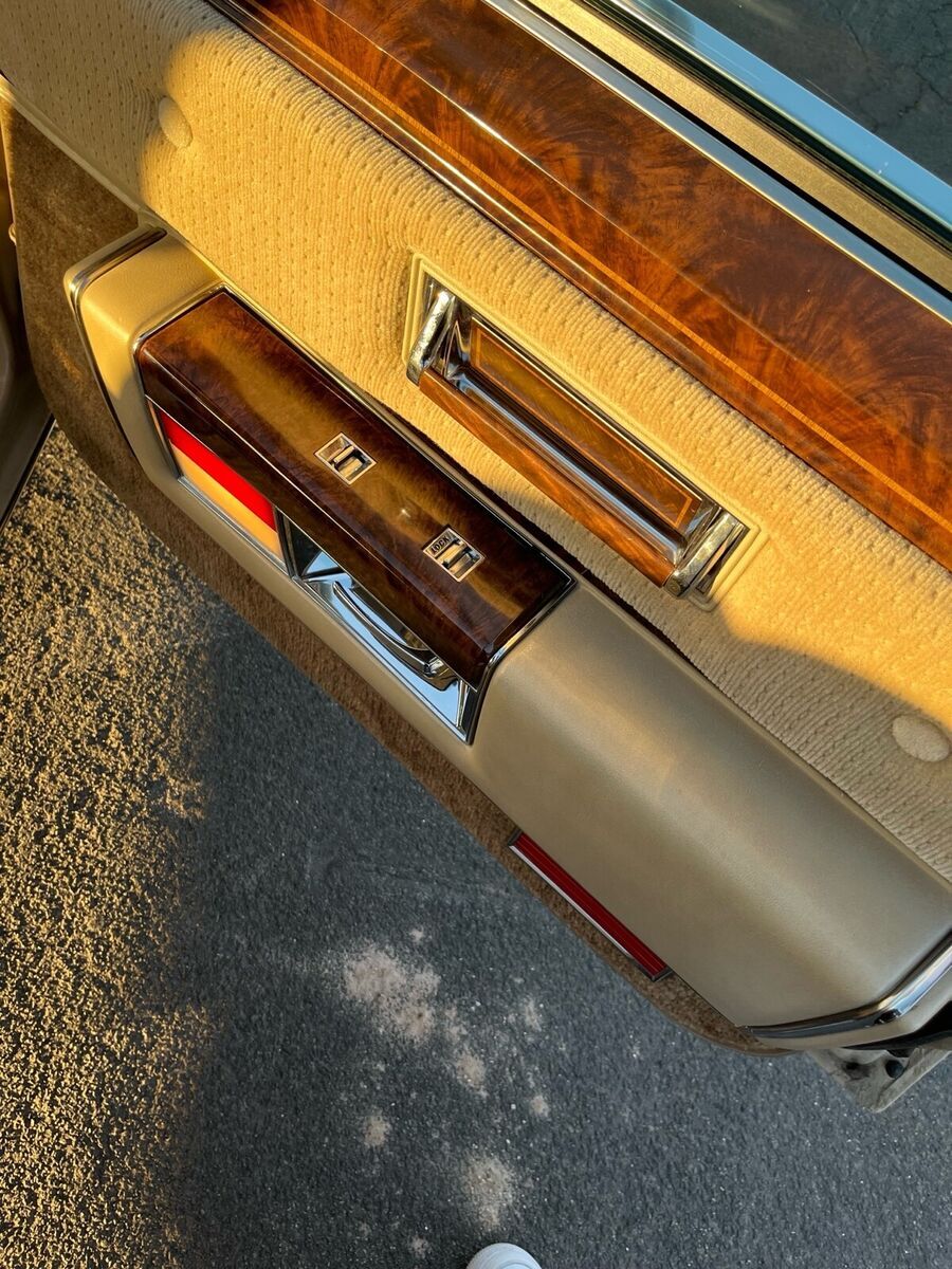 1982 Oldsmobile Eighty-Eight REGENCY - photo 3