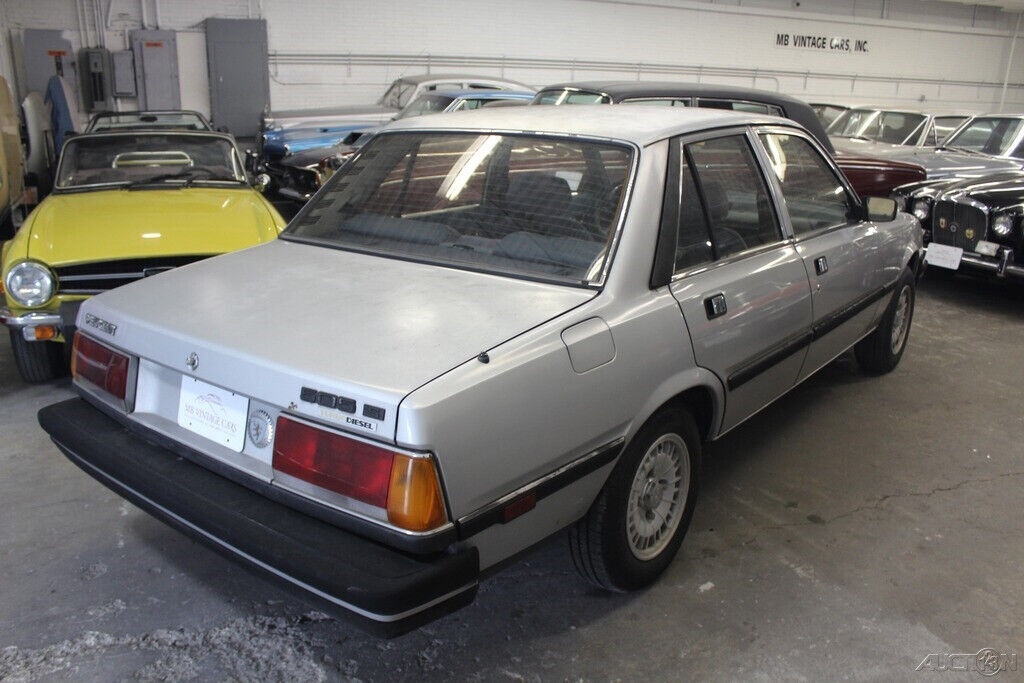 1982 Peugeot 505 Sunroof sedan - photo 9