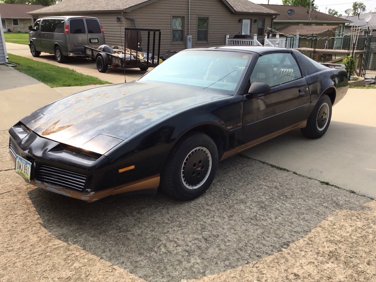 1982 Pontiac Firebird TRANS AM - photo 2