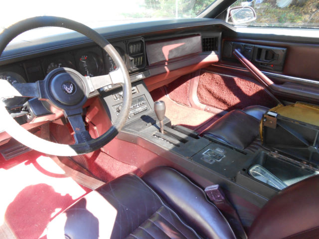 1982 Pontiac Firebird - photo 8